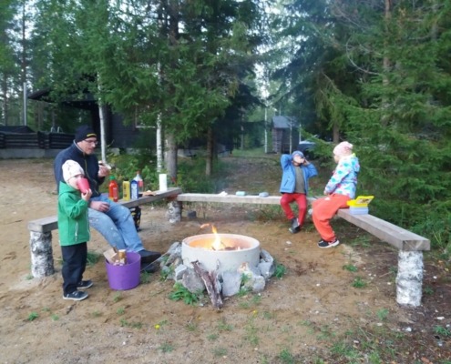 Venesniemi - tyky/virkistyspäivät, makkarapaikka